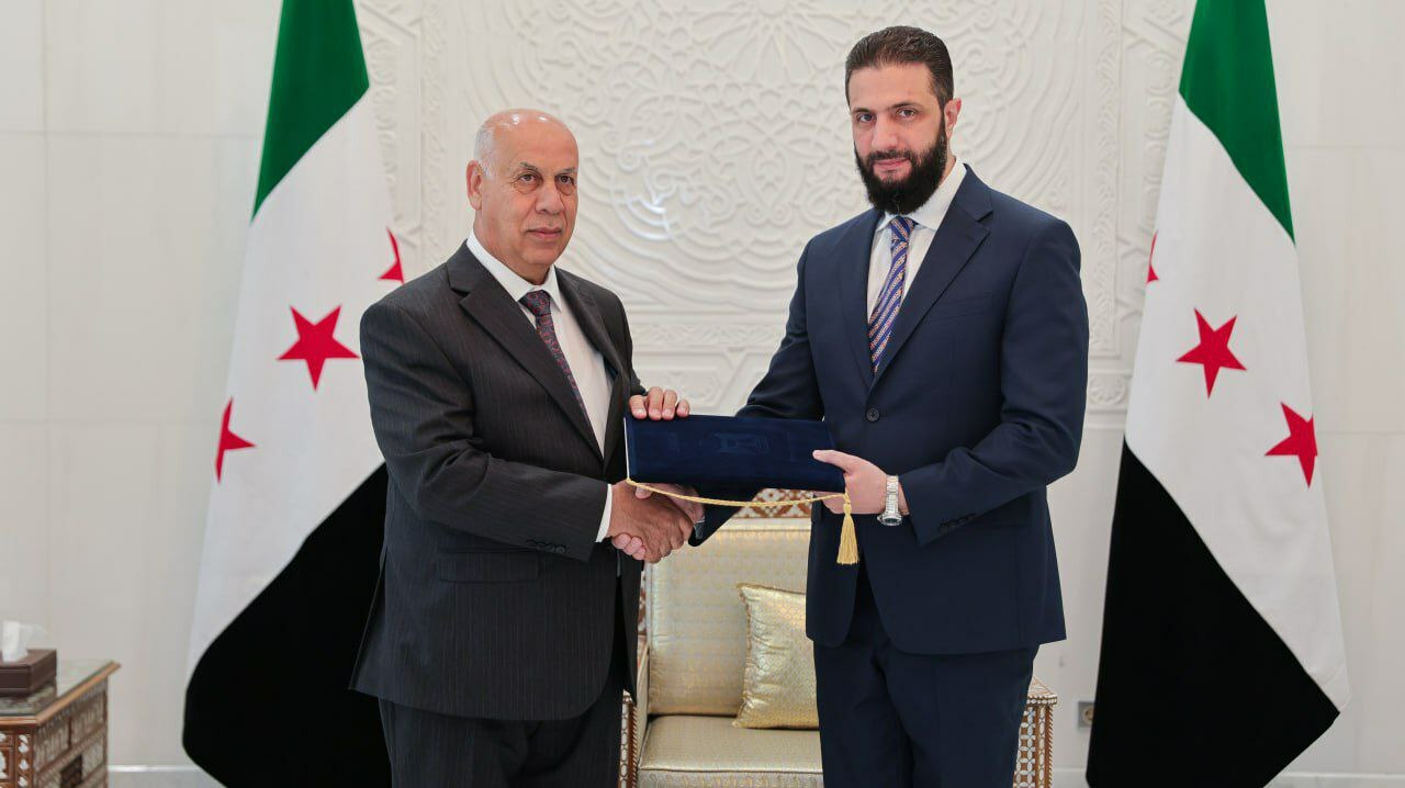 الشرع والعراق